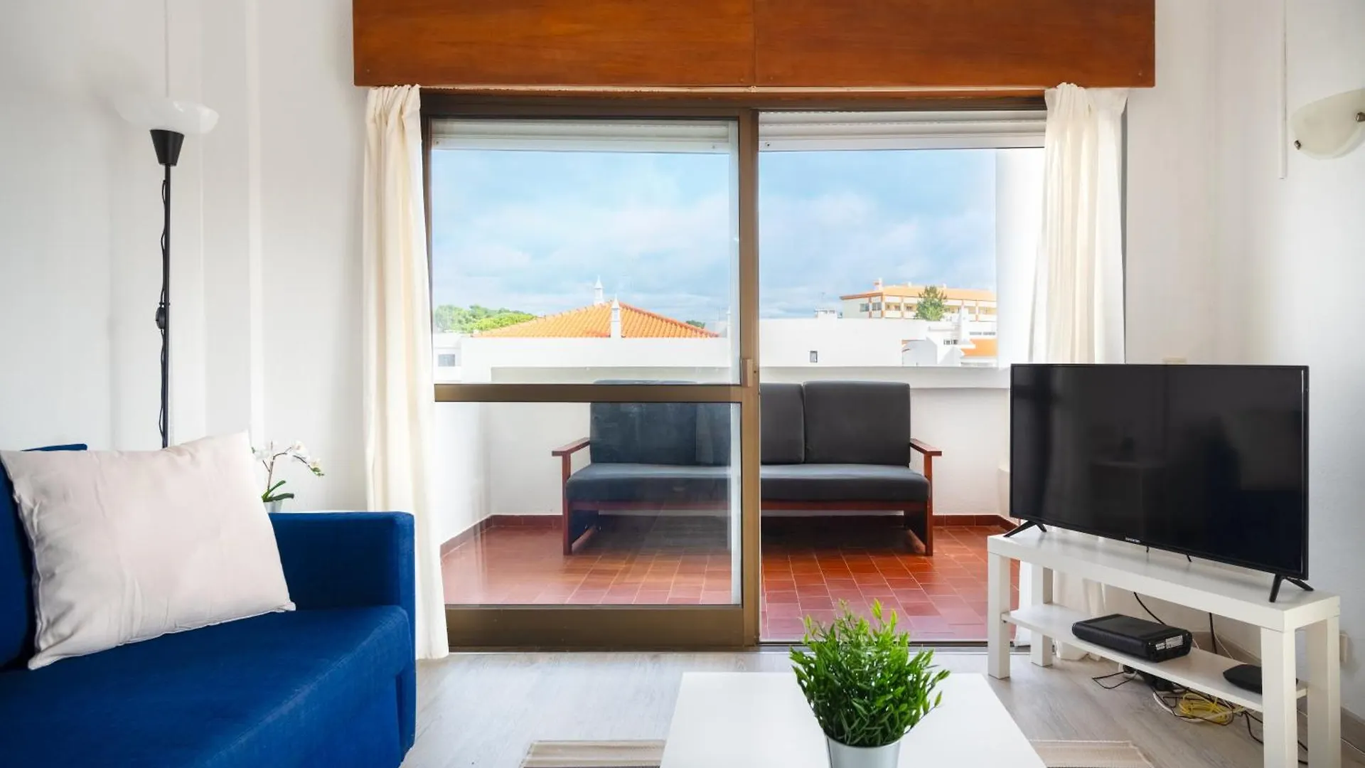 Apartment Cozy 1Bdr With Spacious Balcony & Pool, Vilamoura