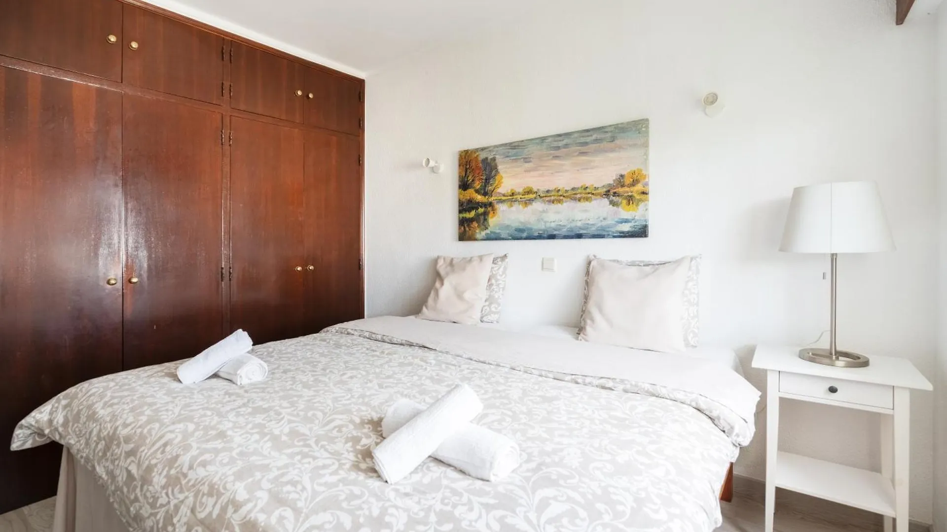 Apartment Cozy 1Bdr With Spacious Balcony & Pool, Vilamoura Portugal